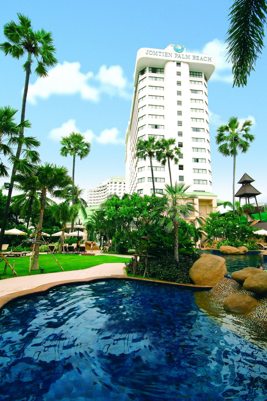 JOMTIEN PALM BEACH HOTEL & RESORT 