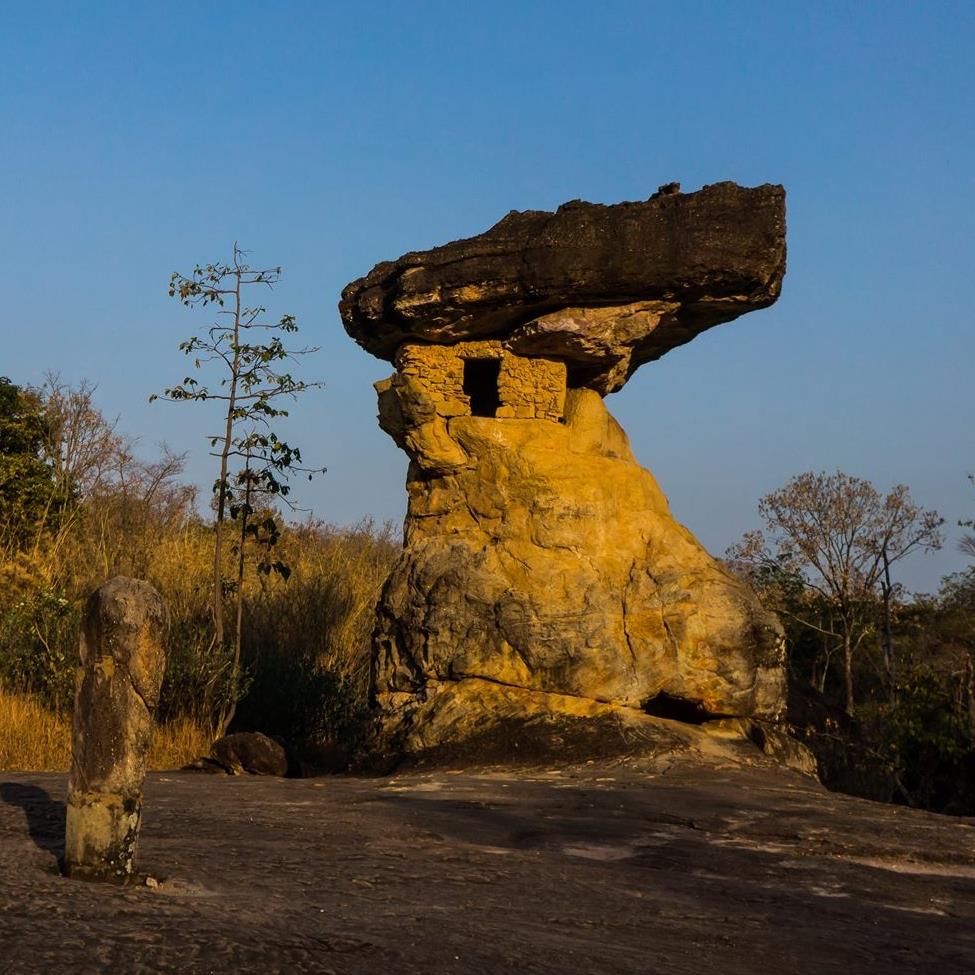 MUST SEE: เดินทางถึงอุทยานประวัติศาสตร์ภูพระบาท