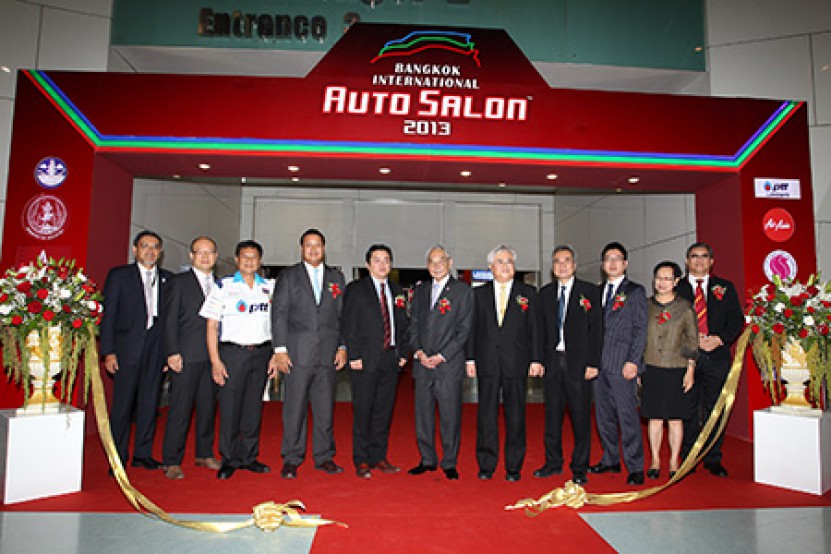 Bangkok International Auto Salon2013 proved largest collection of customized cars and accessories